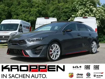 Gebraucht Kia ProCeed Comfort 204 PS (150 kW) 2023 (h8g) pentametal met. Kombi