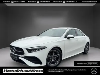 Gebraucht Mercedes A180 Advanced Plus 136 PS (100 kW) 2025 Polarweiss  unilack Limousine