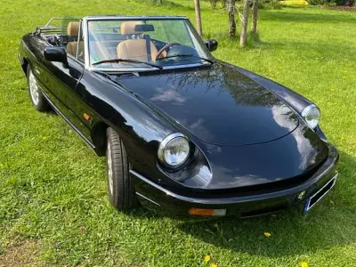 Gebraucht Alfa Romeo Spider 120 PS (88 kW) 1990 Schwarz Cabrio