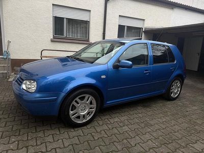 Gebraucht VW Golf IV 75 PS (55 kW) 2001 Blau Kleinwagen