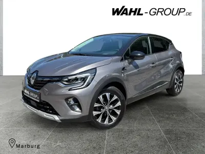 Gebraucht Renault Captur Techno 140 PS (102 kW) 2022 Grau SUV