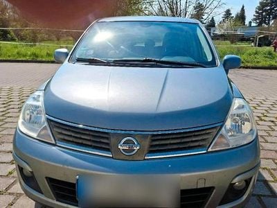 Begagnad Nissan Tiida 106 HK (77 kW) 2008 Silver Halvkombi