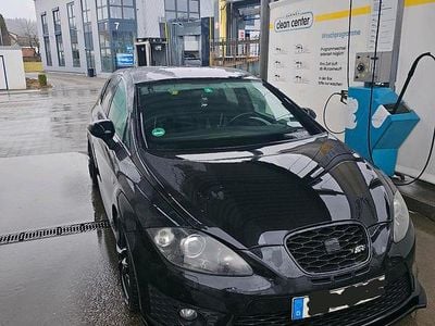 Usata Seat Leon CUPRA 310 CV (228 kW) 2011 Nero Utilitaria