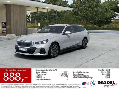 Nouă BMW 530e M Sport 299 CP (219 kW) 2026 Gri Break