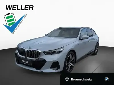 Gebraucht BMW i5 Comfort Edition 289 kW (394 PS) 2025 Brooklyn grau (grau) Kombi