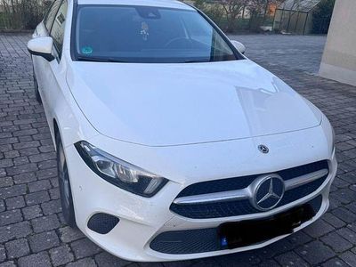 Gebraucht Mercedes A200 163 PS (119 kW) 2018 Weiß Limousine