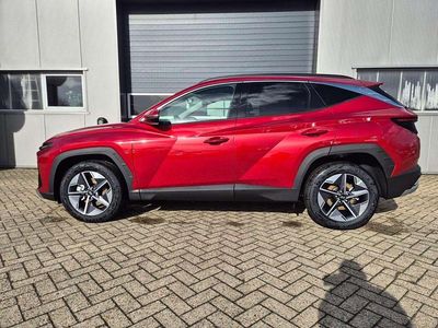 Nuova Hyundai Tucson Trend 150 CV (110 kW) 2026 Rosso SUV