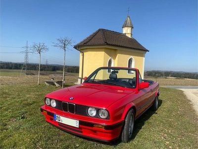 Gebraucht BMW 318 Cabriolet Shadowline 113 PS (83 kW) 1992 Rot Cabrio