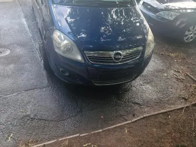 Gebraucht Opel Zafira 150 PS (110 kW) 2010 Blau Van / Kleinbus
