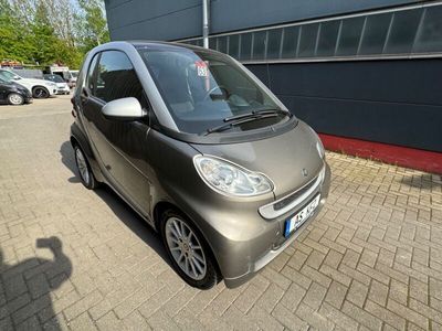 gebraucht Smart ForTwo Coupé Passion MHD KLIMA ALU´S PANORAMA TÜV NEU