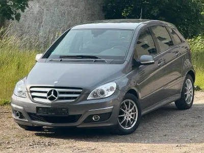 Gebraucht Mercedes B170 116 PS (85 kW) 2009 Grau Van / Kleinbus