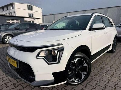 Gebraucht Kia Niro 150 kW (204 PS) 2023 Clear white SUV