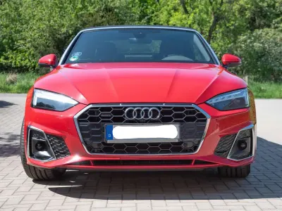 Gebraucht Audi A5 Cabriolet S-Line 204 PS (150 kW) 2024 Rot Cabrio