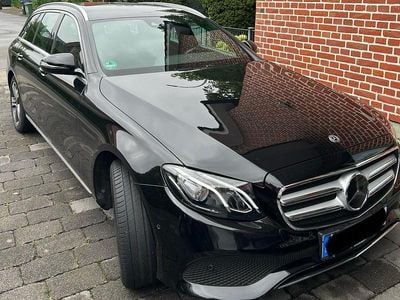 Mercedes E200