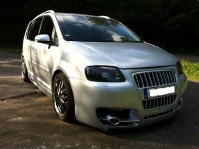 Gebraucht VW Touran Highline 185 PS (136 kW) 2004 Silber metallic Van / Kleinbus