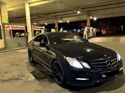 gebraucht Mercedes E350 CoupéBlueEFFICIENCY ELEGANCE ELEGANCE