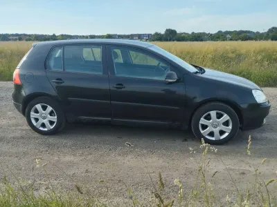 Gebraucht VW Golf IV Basis 116 PS (85 kW) 2004 Schwarz Limousine