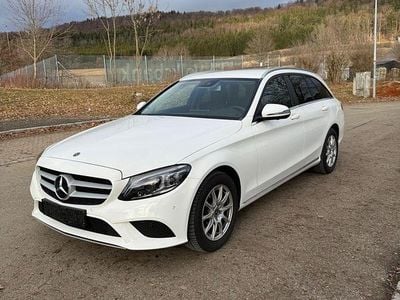 Gebraucht Mercedes C220 194 PS (142 kW) 2019 Weiß Kombi