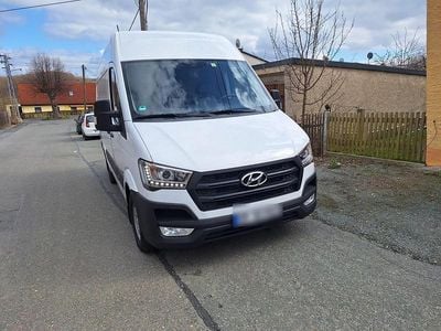 Gebraucht Hyundai H 350 150 PS (110 kW) 2019 Weiß Van