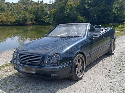 gebraucht Mercedes CLK320 