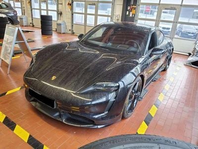 Tiefschwarzmetallic Gebraucht 2021 Porsche Taycan Turbo Limousine | 78.835 € (Fairer Preis)