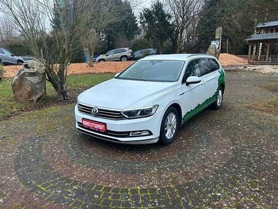 Weiß Gebraucht 2018 VW Passat Highline Kombi | 16.250 € (Guter Preis)