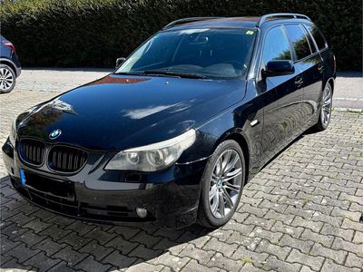 BMW 525