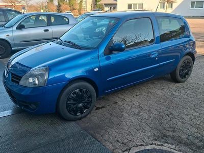Gebraucht Renault Clio II 74 PS (54 kW) 2007 Blau Kleinwagen