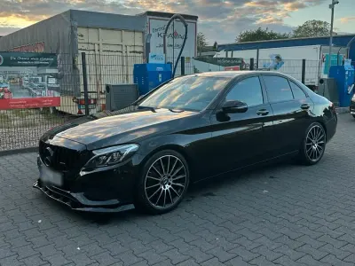 Gebraucht Mercedes 220 170 PS (125 kW) 2015 Schwarz Limousine