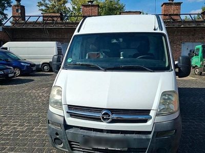 Opel Movano