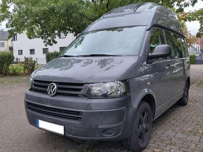 Gebraucht VW T6 140 PS (102 kW) 2015 Grau Van