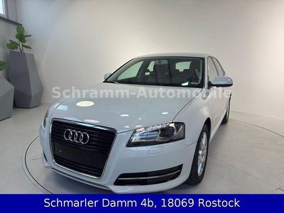 Gebraucht Audi A3 Attraction 105 PS (77 kW) 2012 Weiß Kleinwagen