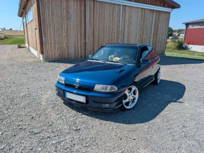 Gebraucht Opel Astra 116 PS (85 kW) 1993 Blau Coupé