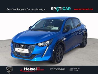 Blau Gebraucht 2023 Peugeot e-208 Allure Kleinwagen | 19.980 € (Fairer Preis)