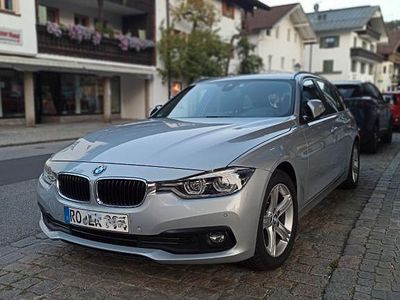 Gebraucht BMW 320 Efficient Dynamics 163 PS (119 kW) 2019 Silber Kombi