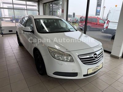 Gebraucht Opel Insignia Edition 160 PS (117 kW) 2010 Weiß Kombi