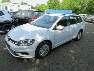 Gebraucht VW Golf VII Trendline 116 PS (85 kW) 2018 Weiss Kombi