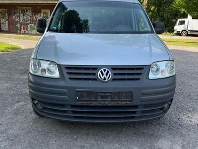 VW Caddy