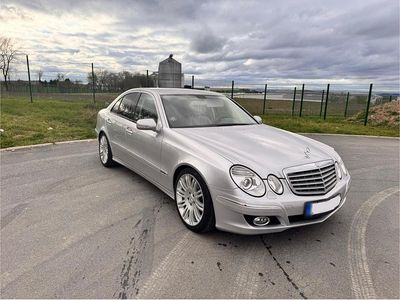 Gebraucht Mercedes E200 184 PS (135 kW) 2006 Silber Limousine