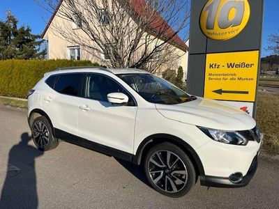 Gebraucht Nissan Qashqai Tekna 163 PS (119 kW) 2015 White (s) SUV