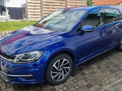 Gebraucht VW Golf VII Join 116 PS (85 kW) 2019 Blau Limousine