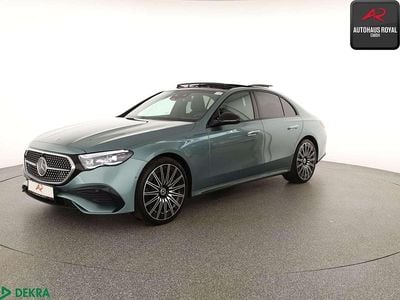 Usata Mercedes E220 AMG Line Premium Plus 197 CV (144 kW) 2025 Verde Berlina