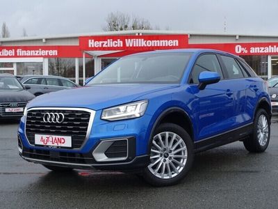 gebraucht Audi Q2 35 TFSI s-tronic design LED Navi AHK 1.Hd DAB