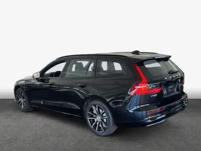 Gebraucht Volvo V60 335 PS (246 kW) 2025 Kombi
