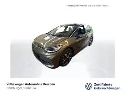 Gebraucht VW ID.3 Pro 150 kW (204 PS) 2024 Dark olivine green metallic/sc Kleinwagen