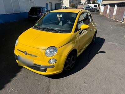 Begagnad Fiat 500 69 HK (50 kW) 2008 Gul Halvkombi
