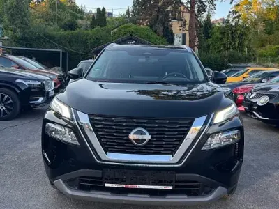 Gebraucht Nissan X-Trail N-Connecta 158 PS (116 kW) 2023 Schwarz SUV