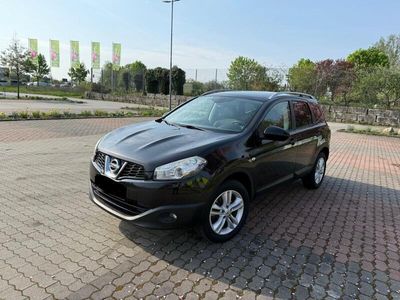 Nissan Qashqai +2