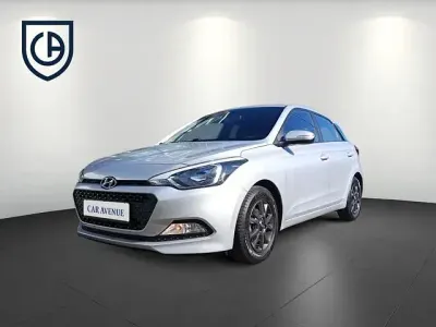 Gebraucht Hyundai i20 YES! 84 PS (61 kW) 2018 Silber Limousine