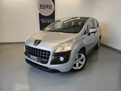 Gebraucht Peugeot 3008 Premium 156 PS (114 kW) 2011 Silber Kombi